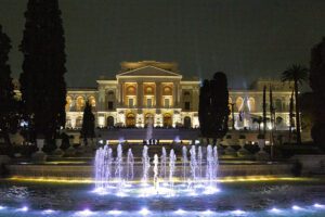 fachada do museu do ipiranga a noite em 2022