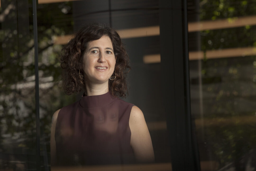 Gabriela Longman, co-curadora da exposição “Debret em questão – olhares contemporâneos”, em cartaz na Sala de Exposições Temporárias do Museu do Ipiranga